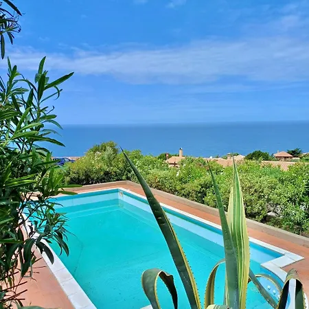 Вилла 6 Beds With Common Swimming Pool In Коста-Парадисо