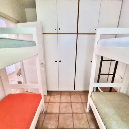 Villa 6 Beds With Common Swimming Pool In *